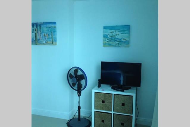 Castle Beach Apartment *
