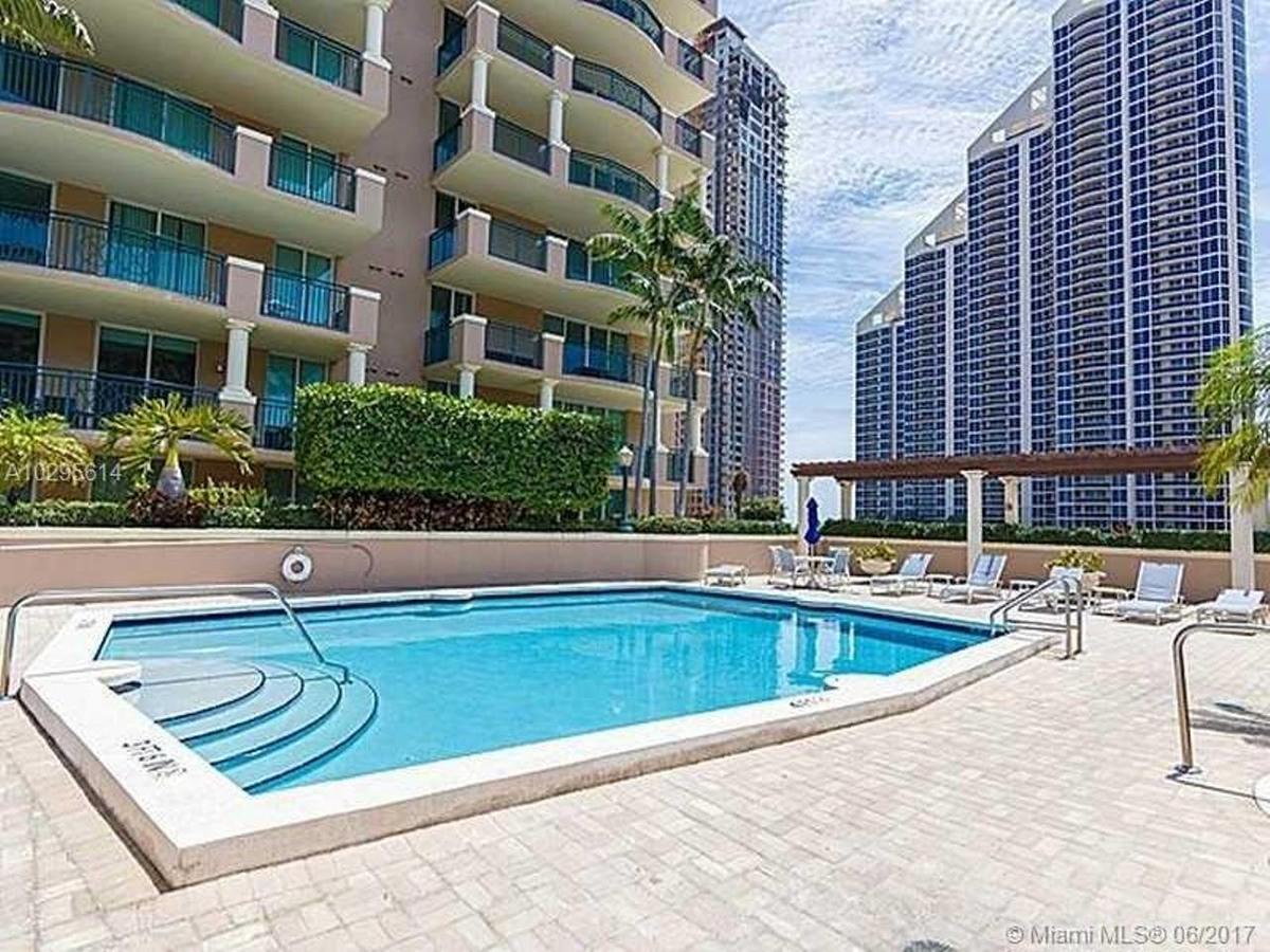 Beautiful Asian Retreat 2bd 2bth Min To Apartment