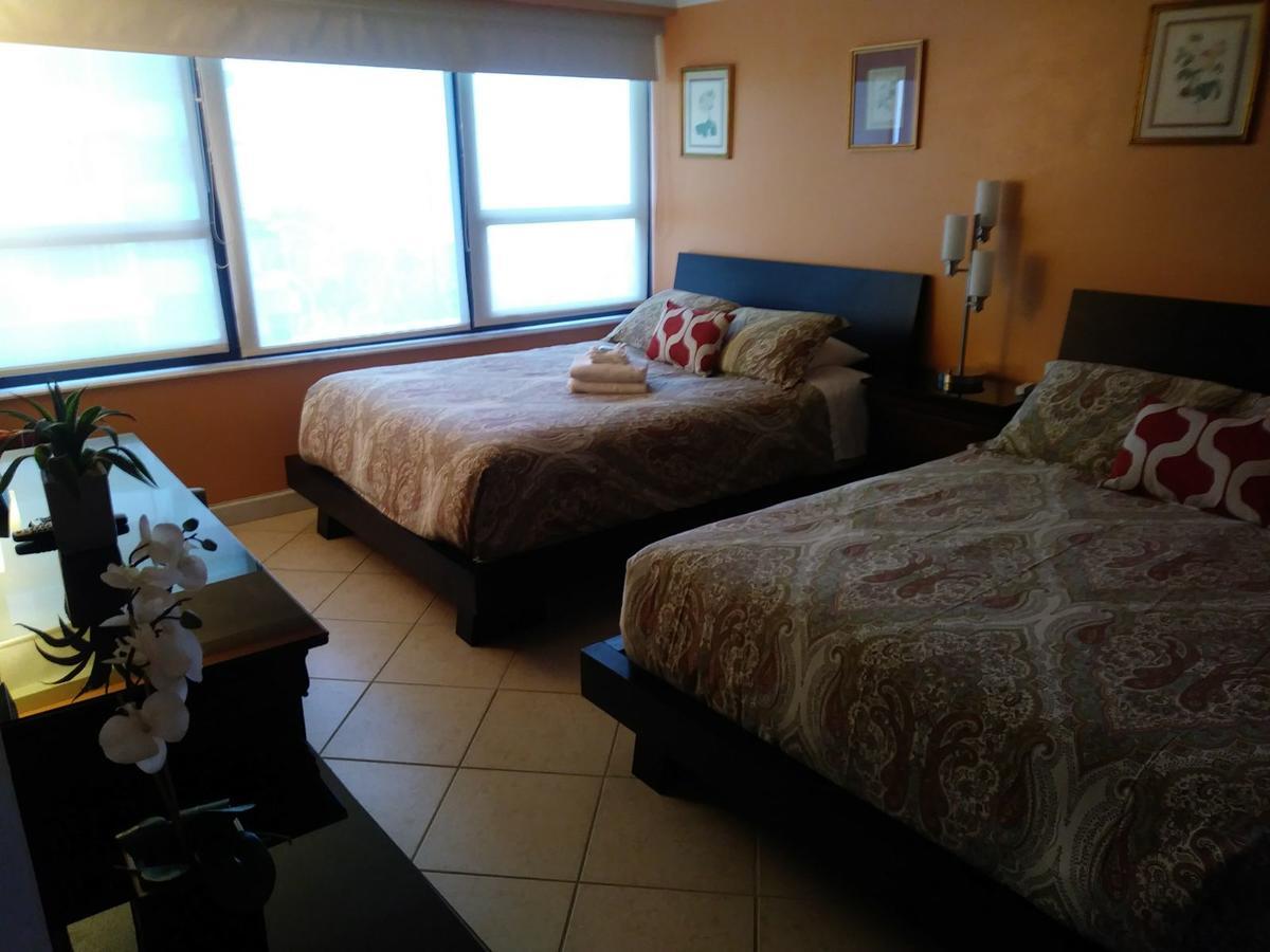 Apartment Beachfront Suites *