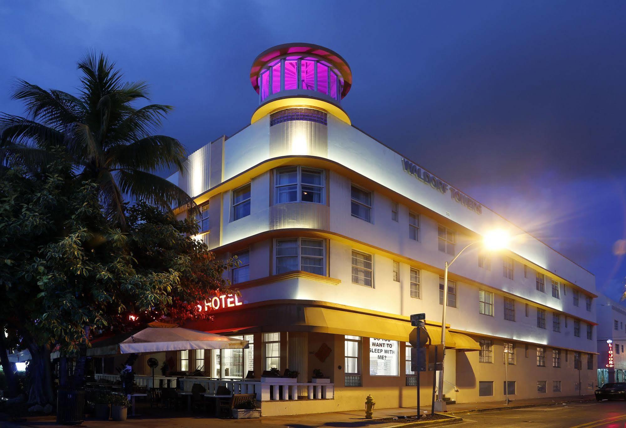 Hotel Waldorf Towers South Beach