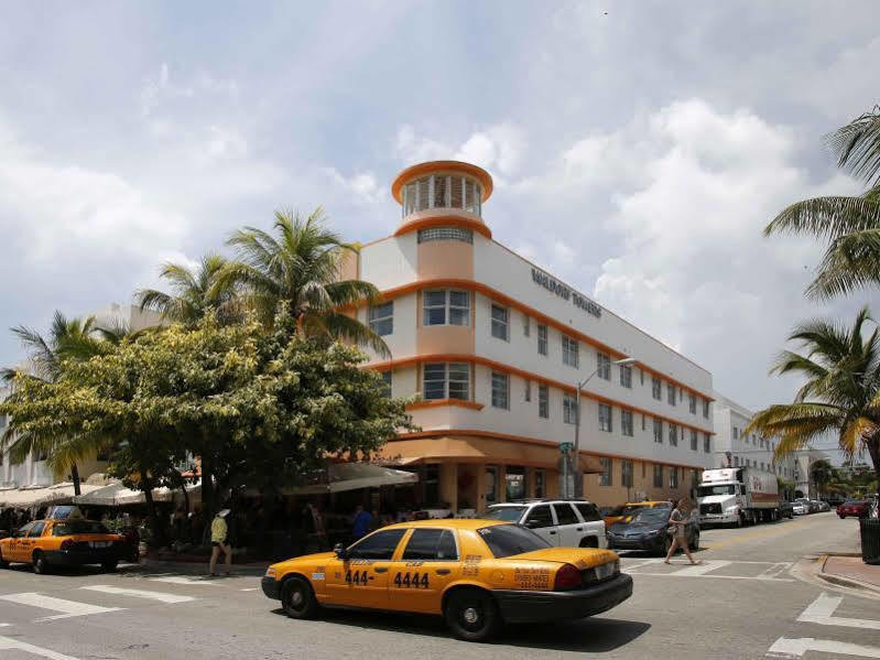 Hotel Waldorf Towers South Beach