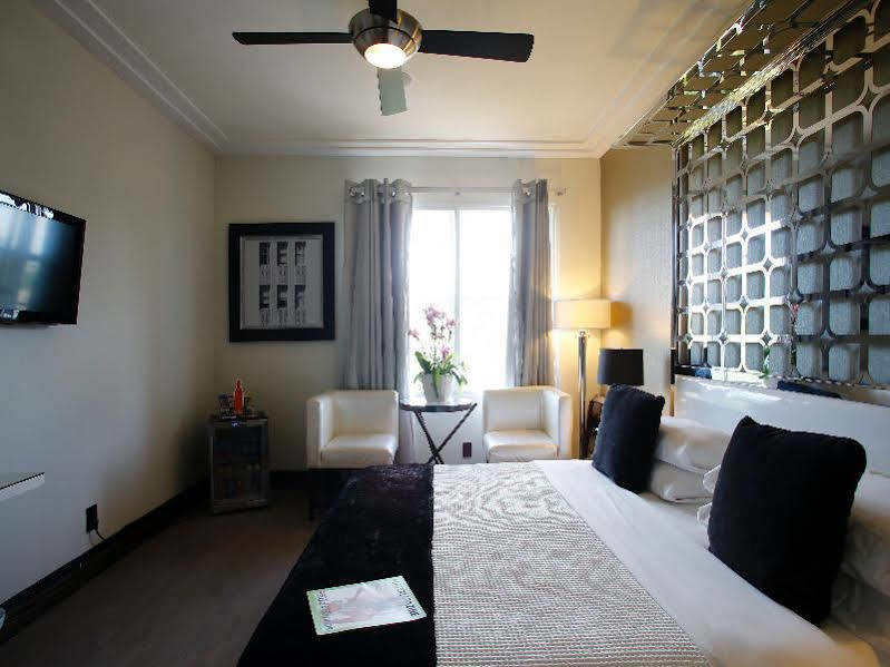 Hotel Waldorf Towers South Beach 3*