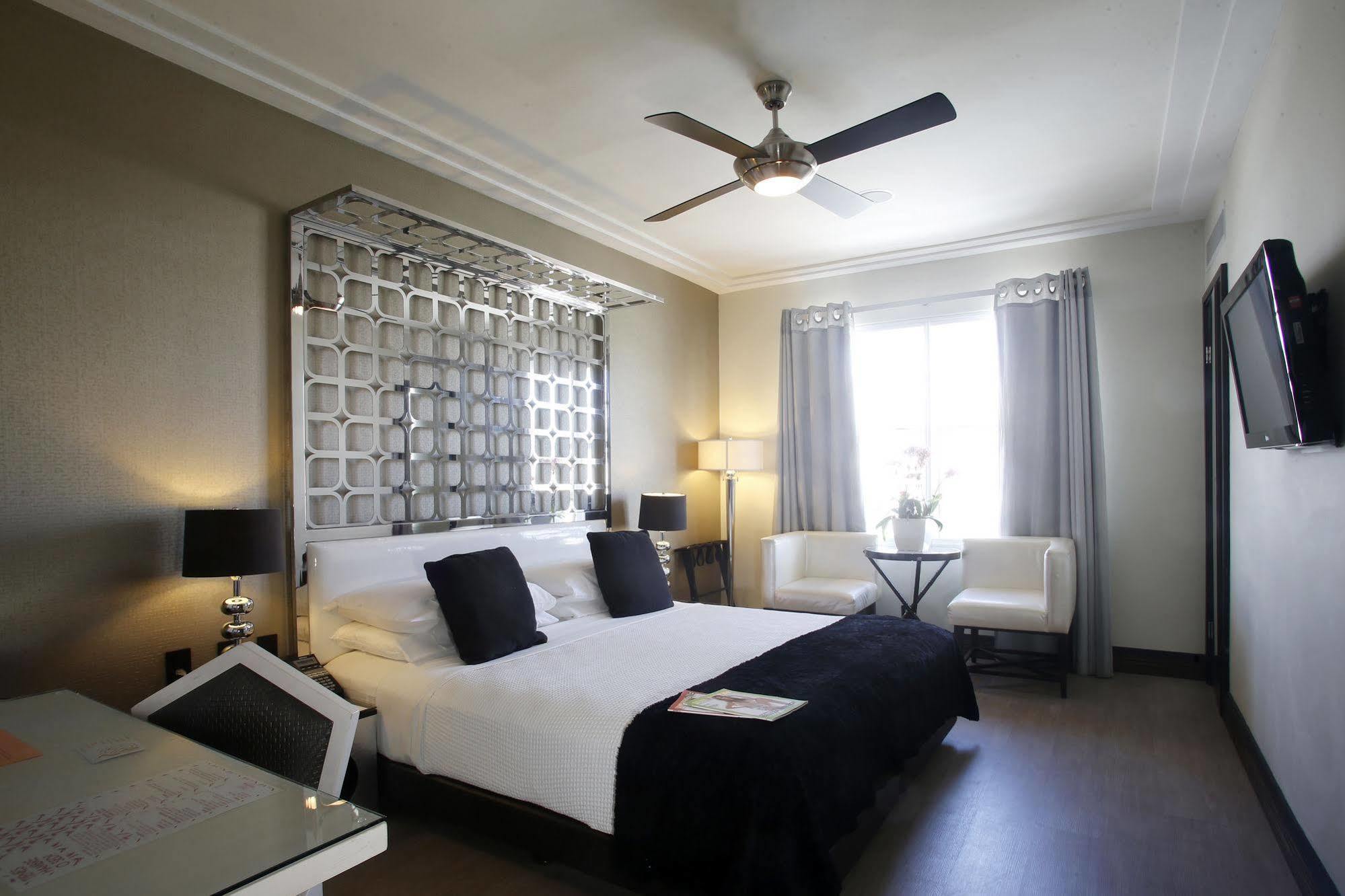 Hotel Waldorf Towers South Beach 3*