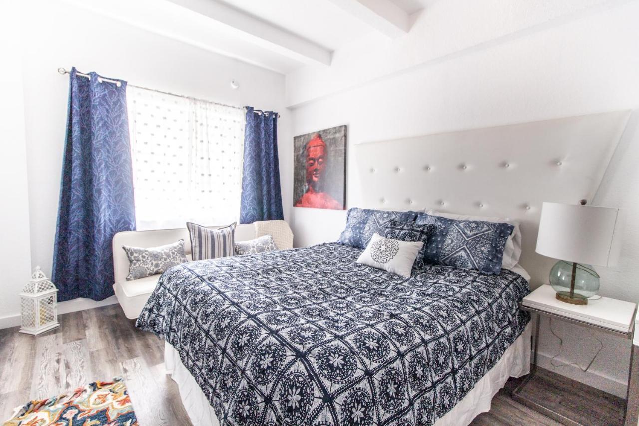 Ocean Spray Apartment *