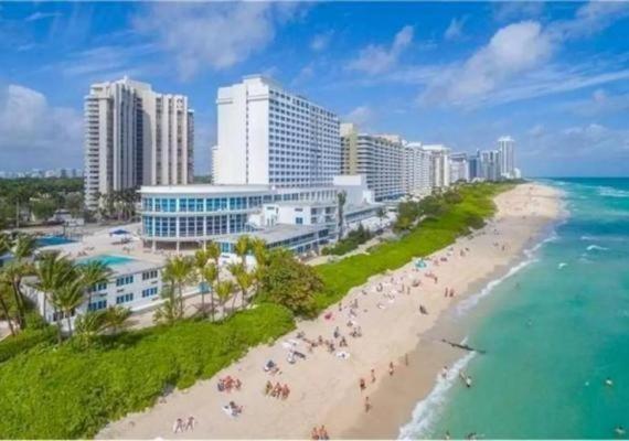 Ocean Front Units Apartment Miami Beach