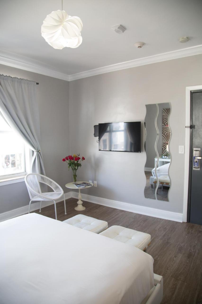 Odyssey Of South Beach Apart Hotel 3*