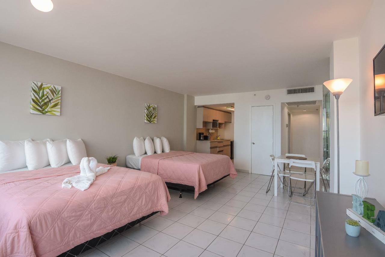 Castle Beach Suites By Vacation Media Aparthotel Miami Beach