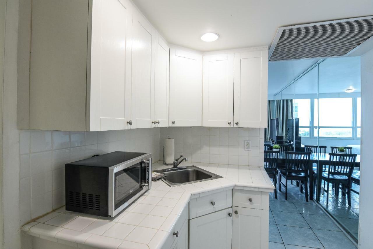 Aparthotel Castle Beach Suites By Vacation Media