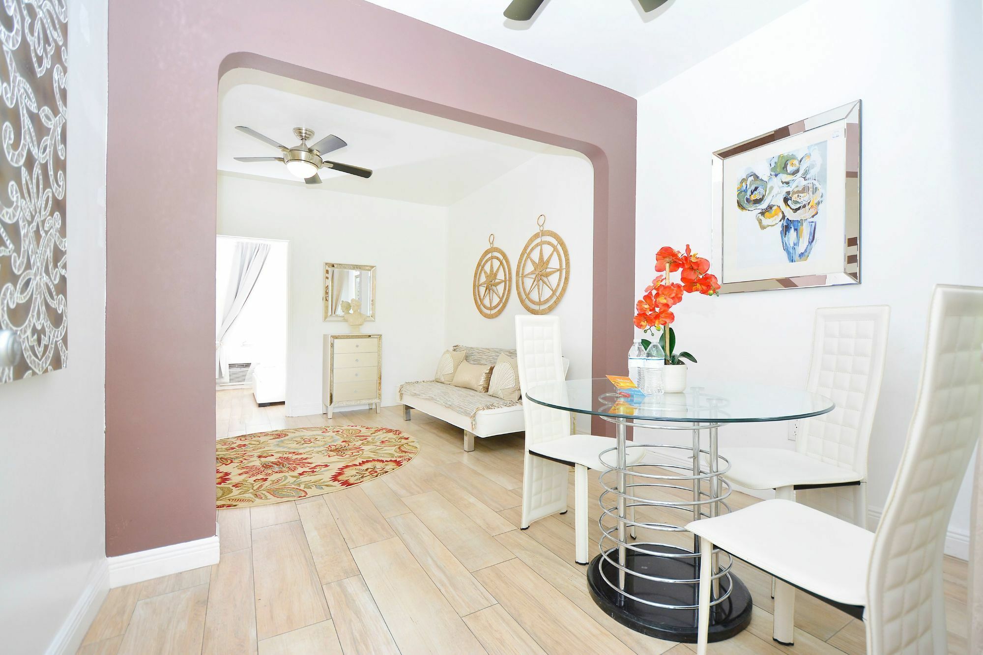 Sunrise Court Apartment Miami Beach