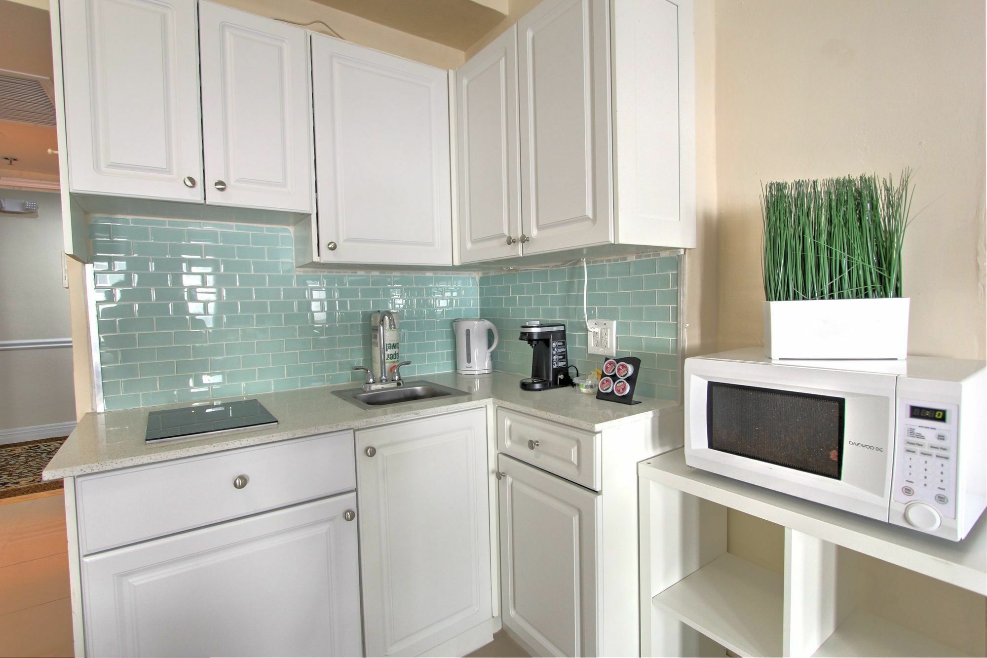 Private Apartments At The Casablanca Miami Beach