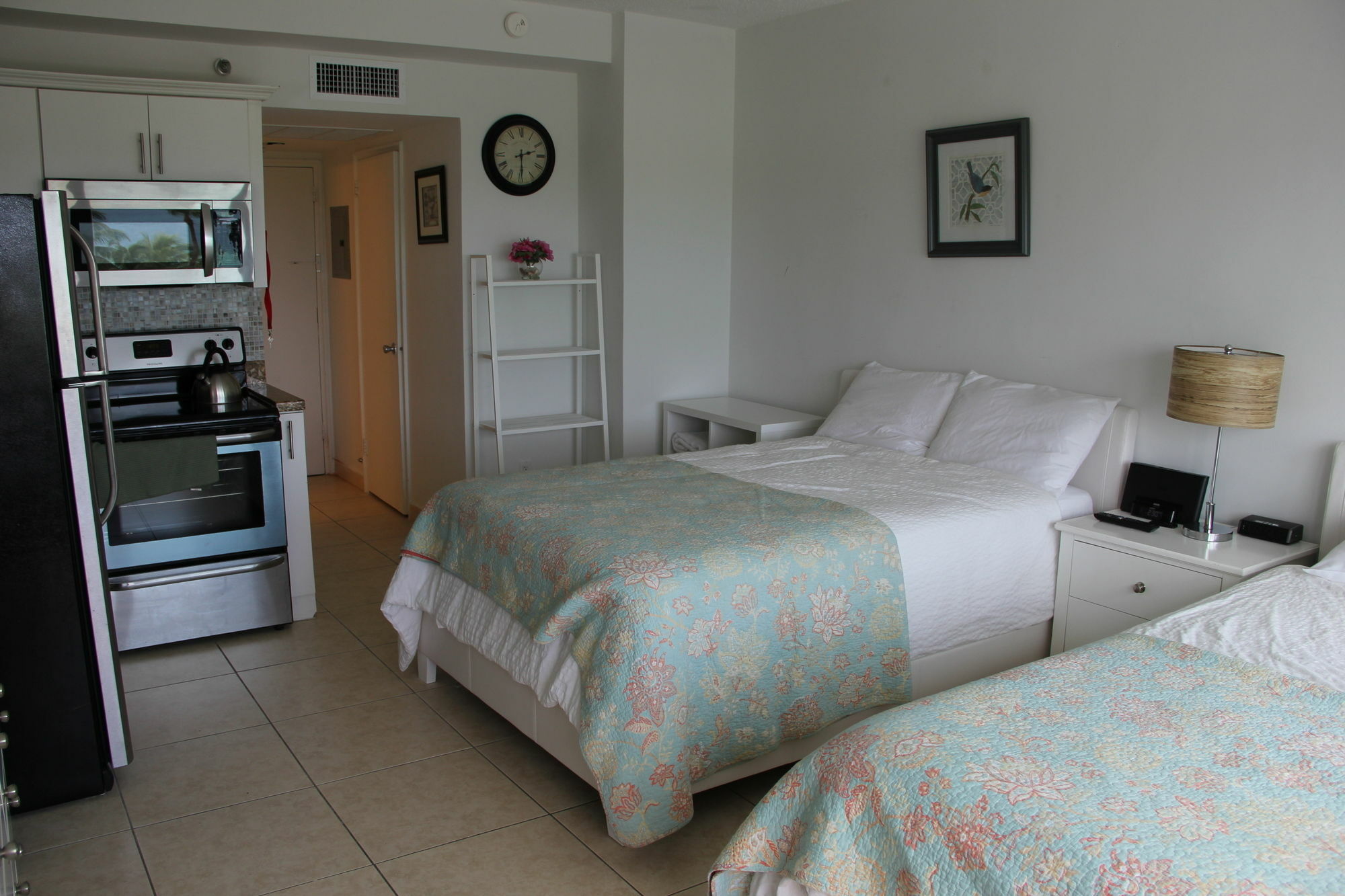 Private Apartments At The Casablanca Hotel Miami Beach