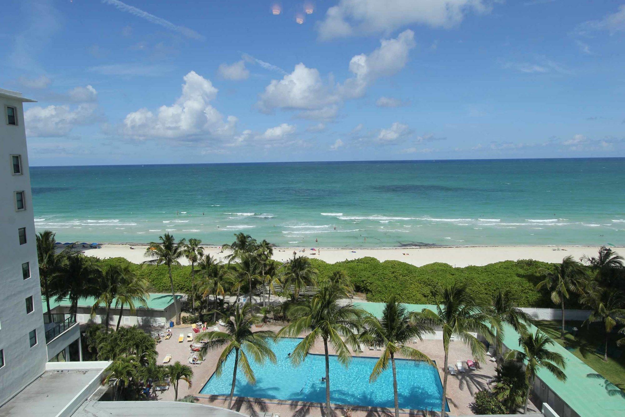 Hotel Private Apartments At The Casablanca Miami Beach