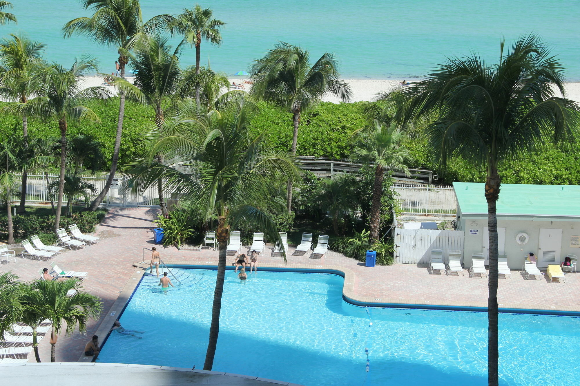 Hotel Private Apartments At The Casablanca Miami Beach