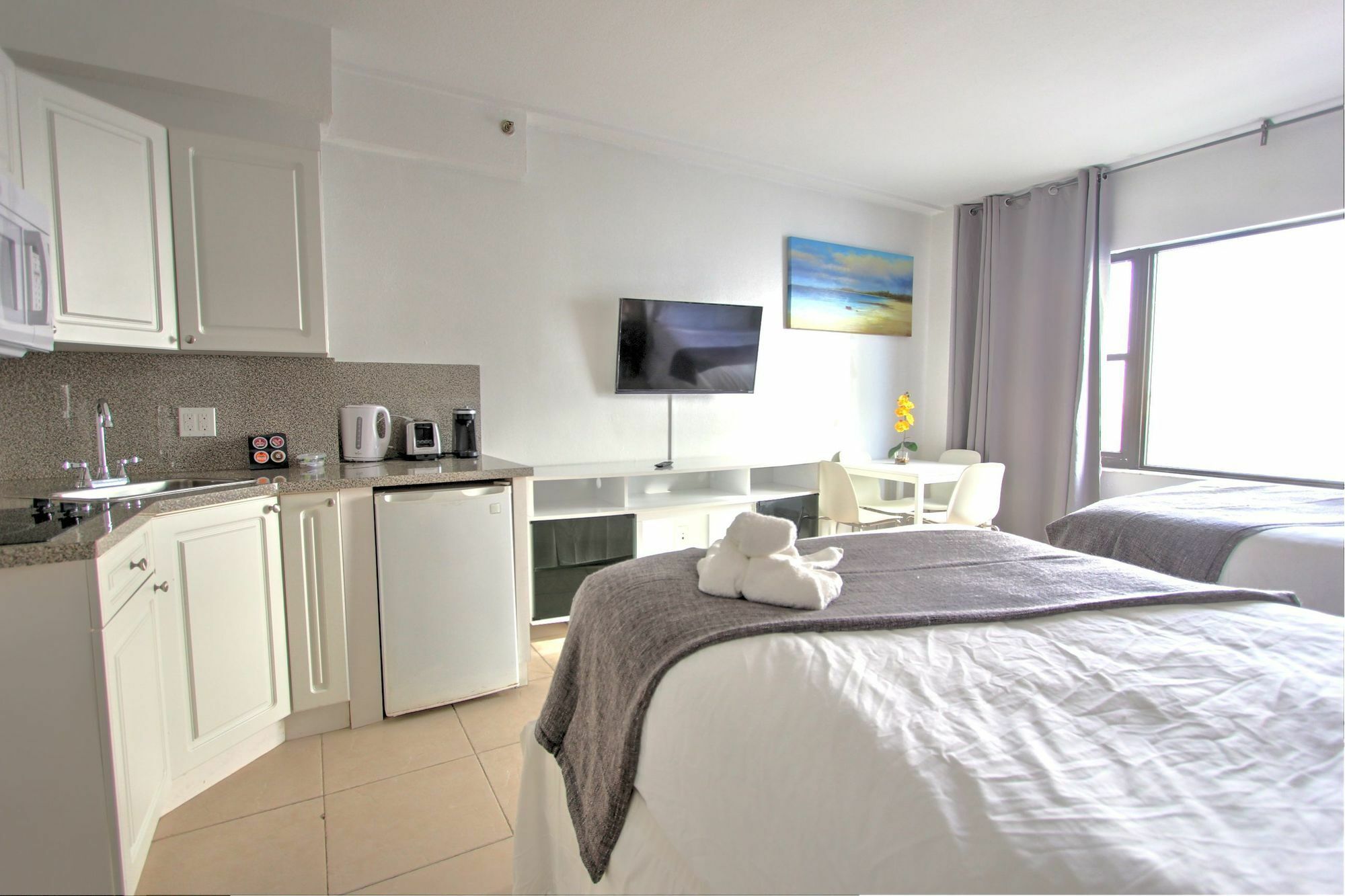 Hotel Private Apartments At The Casablanca Miami Beach