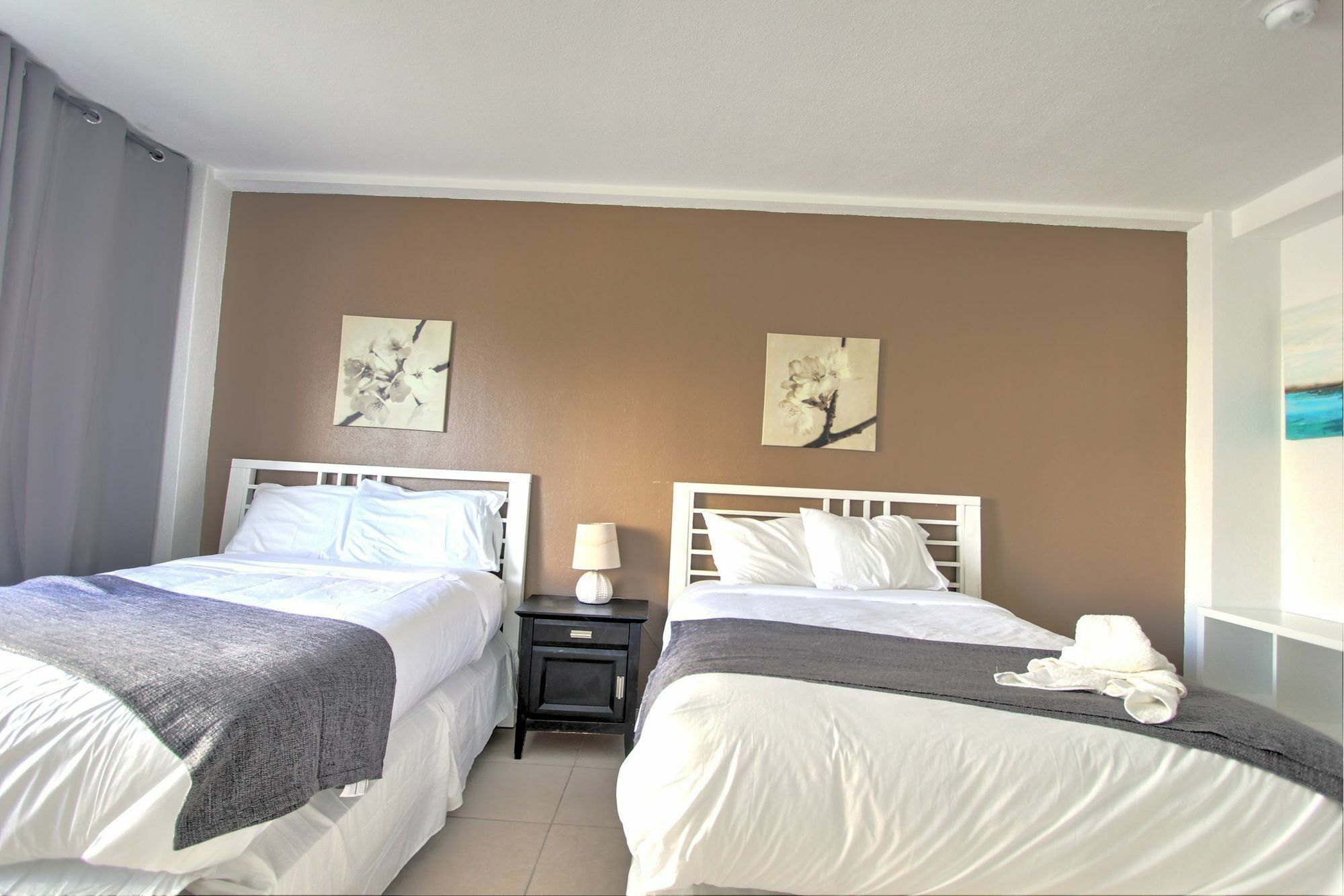 Hotel Private Apartments At The Casablanca Miami Beach