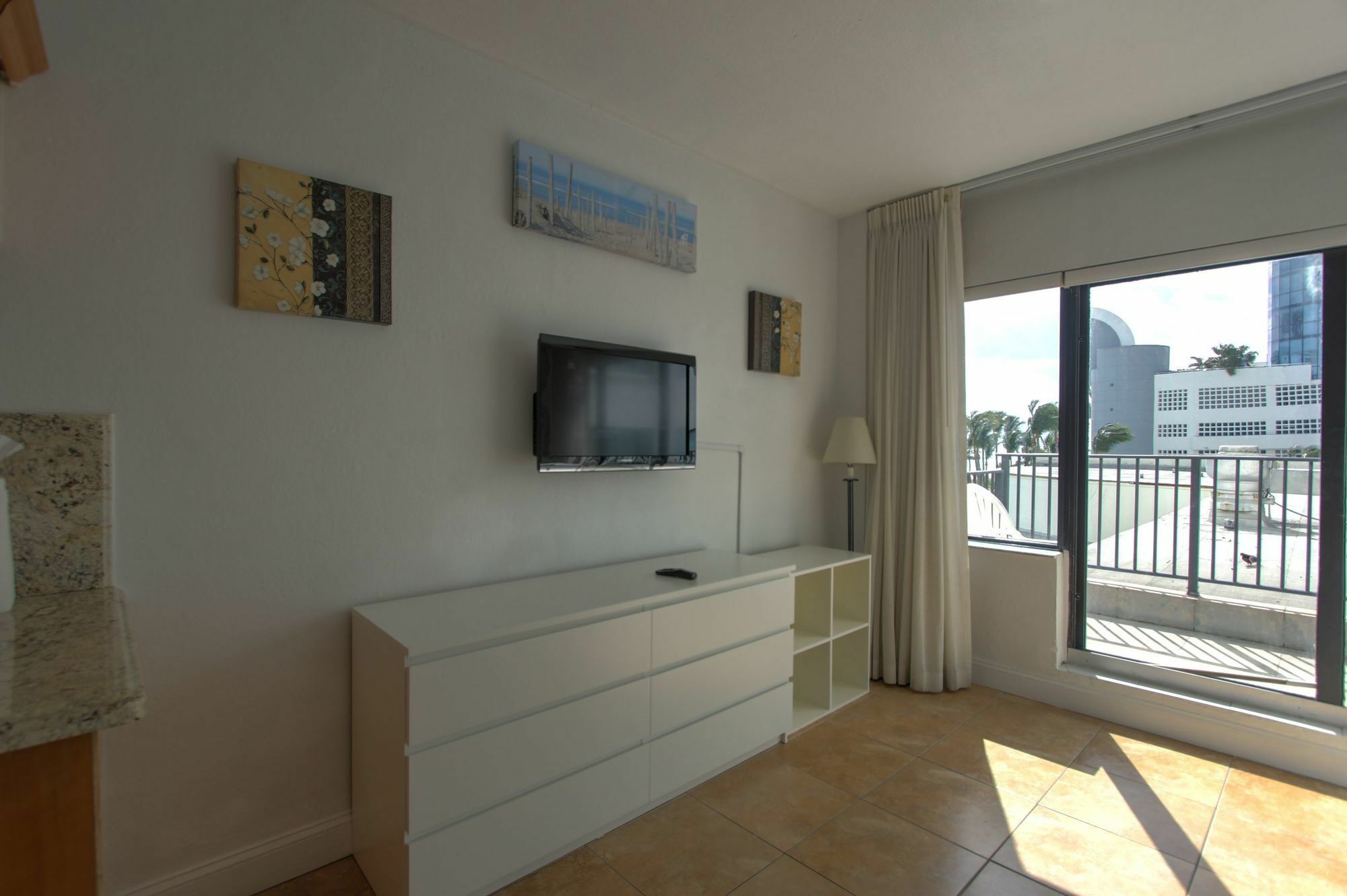 Private Apartments At The Casablanca
