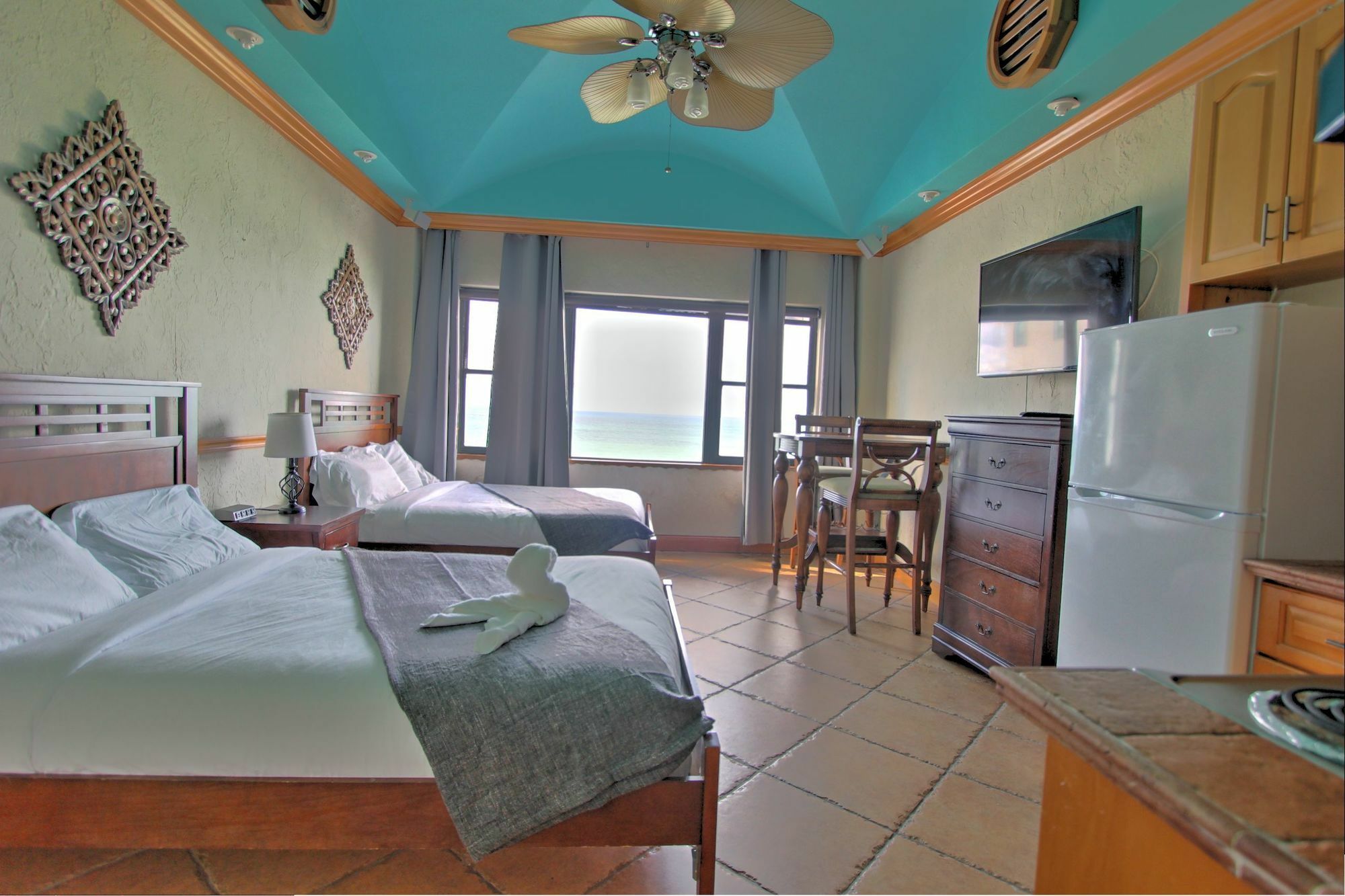 Hotel Private Apartments At The Casablanca Miami Beach