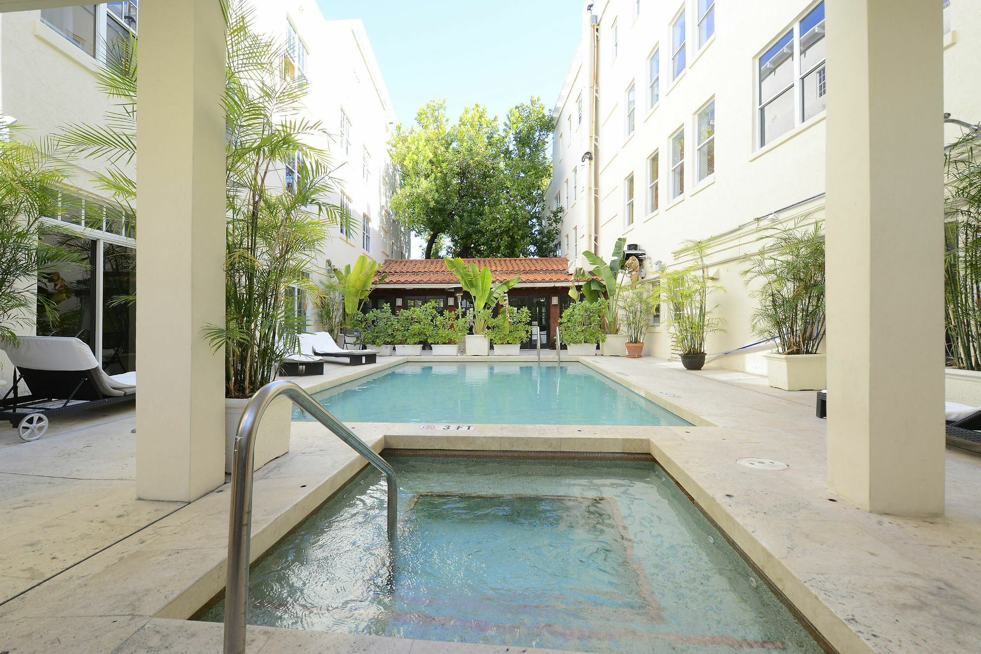 First Street Apartment Miami Beach