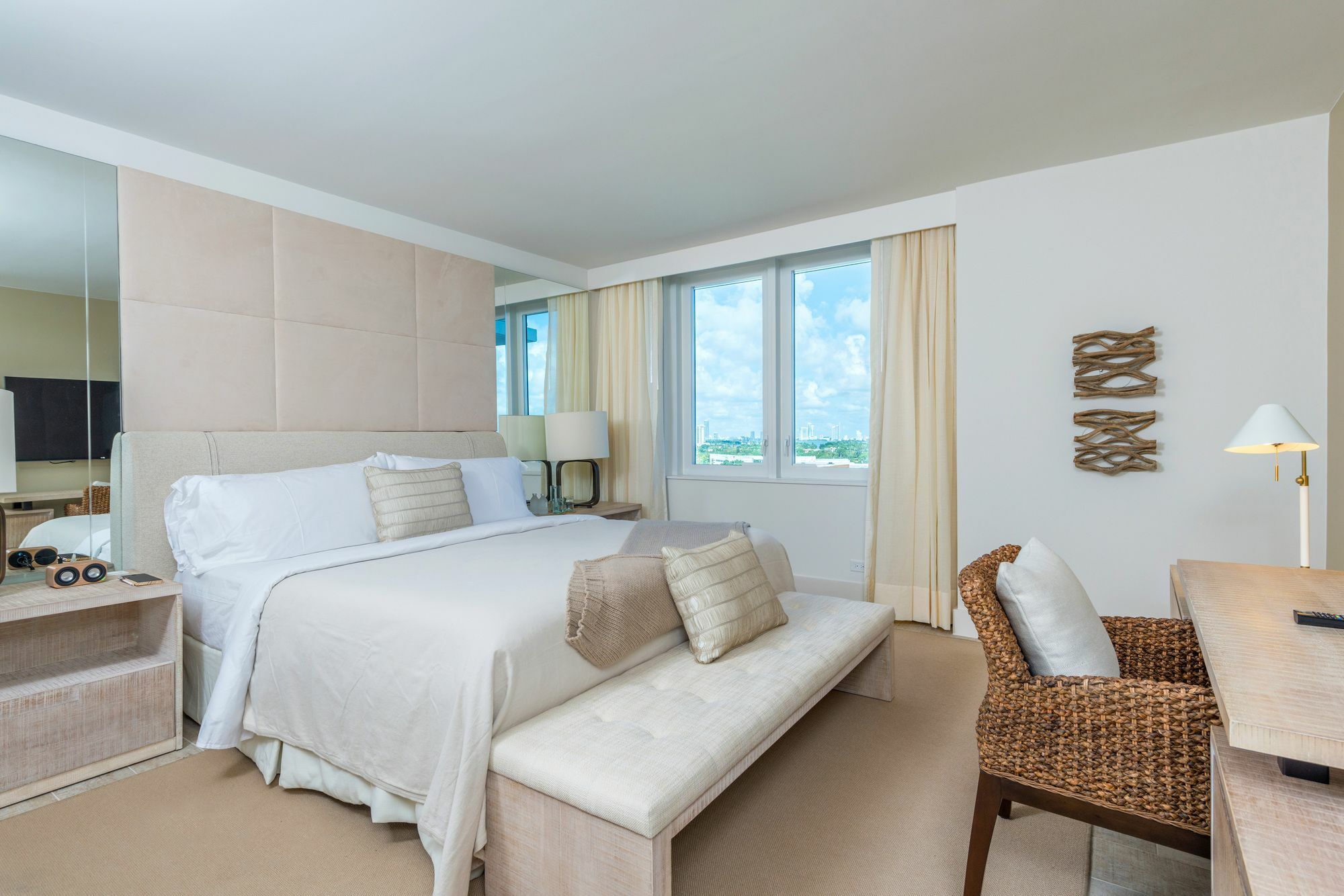 Private Residences 102 24th St Apartment Miami Beach