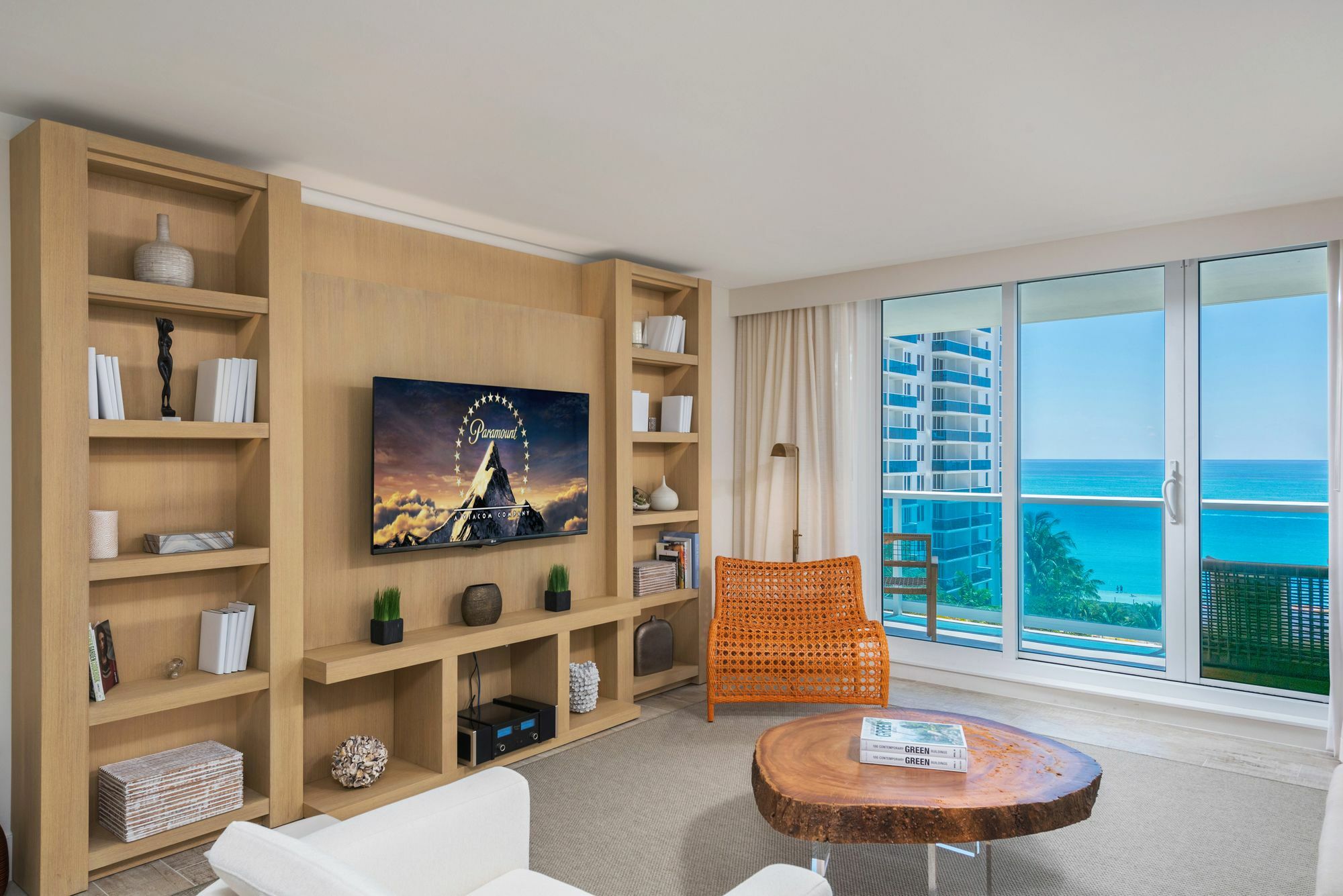 Private Residences 102 24th St * Miami Beach