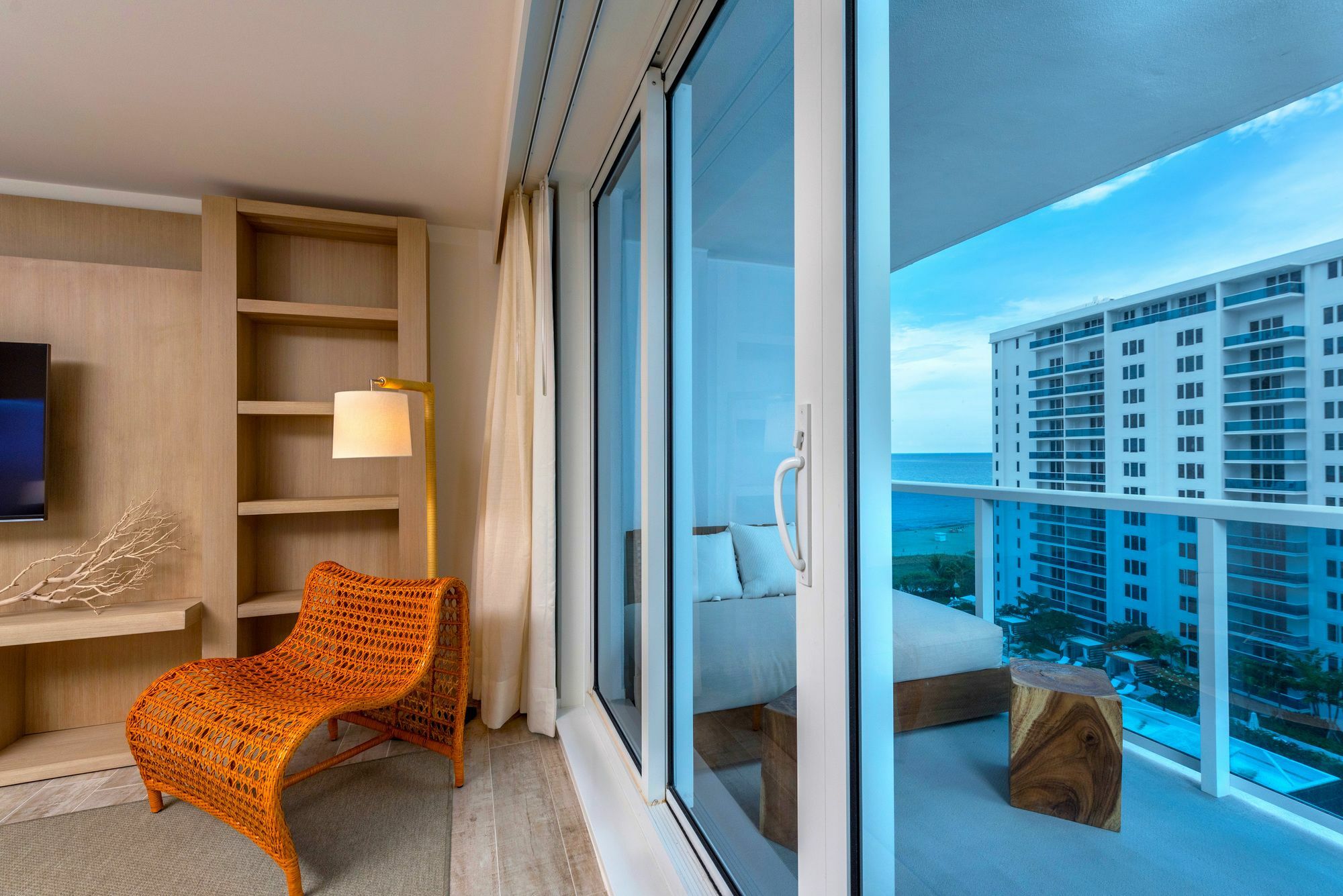 Private Residences 102 24th St * Miami Beach