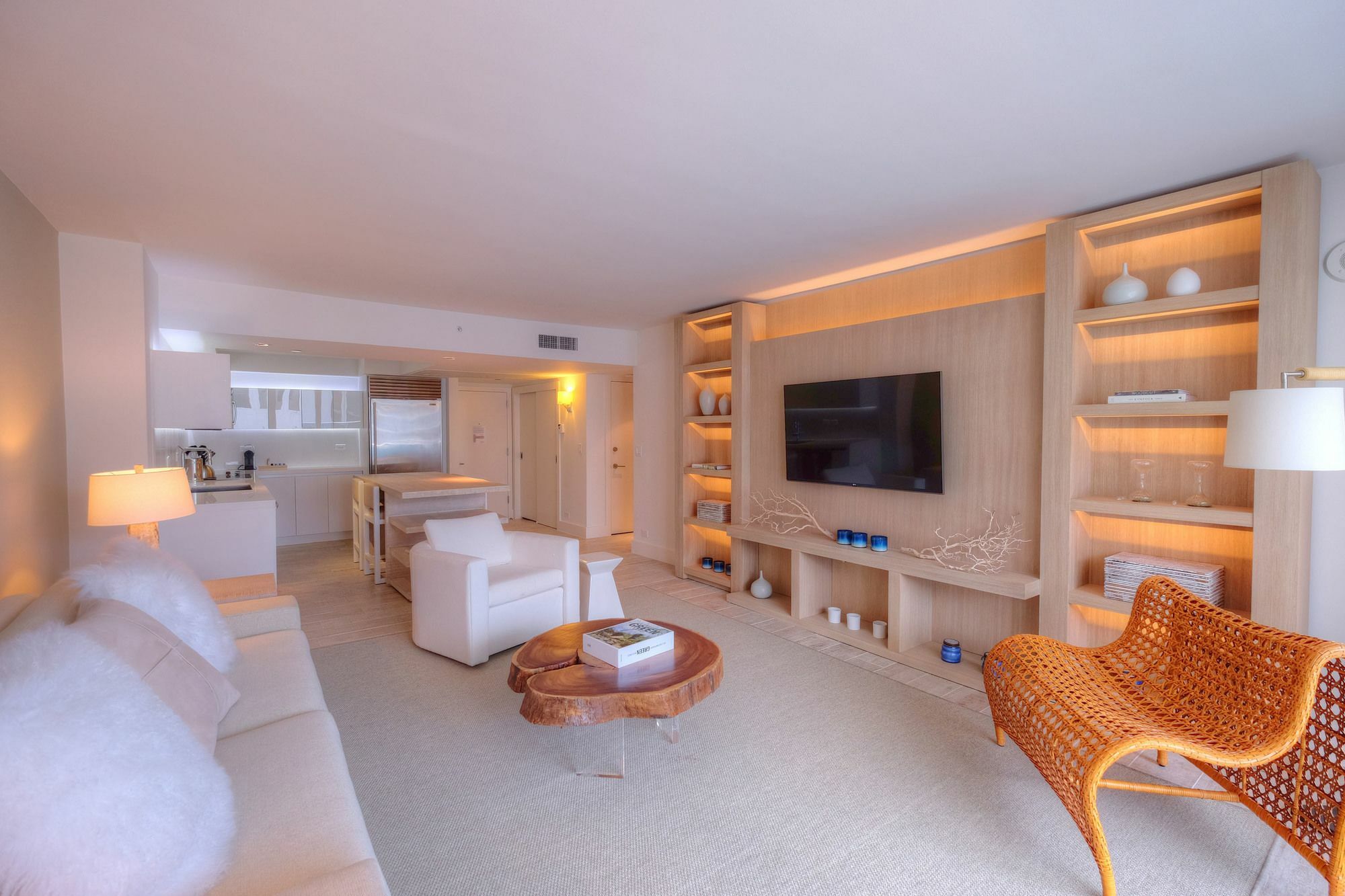 Private Residences 102 24th St Apartment Miami Beach