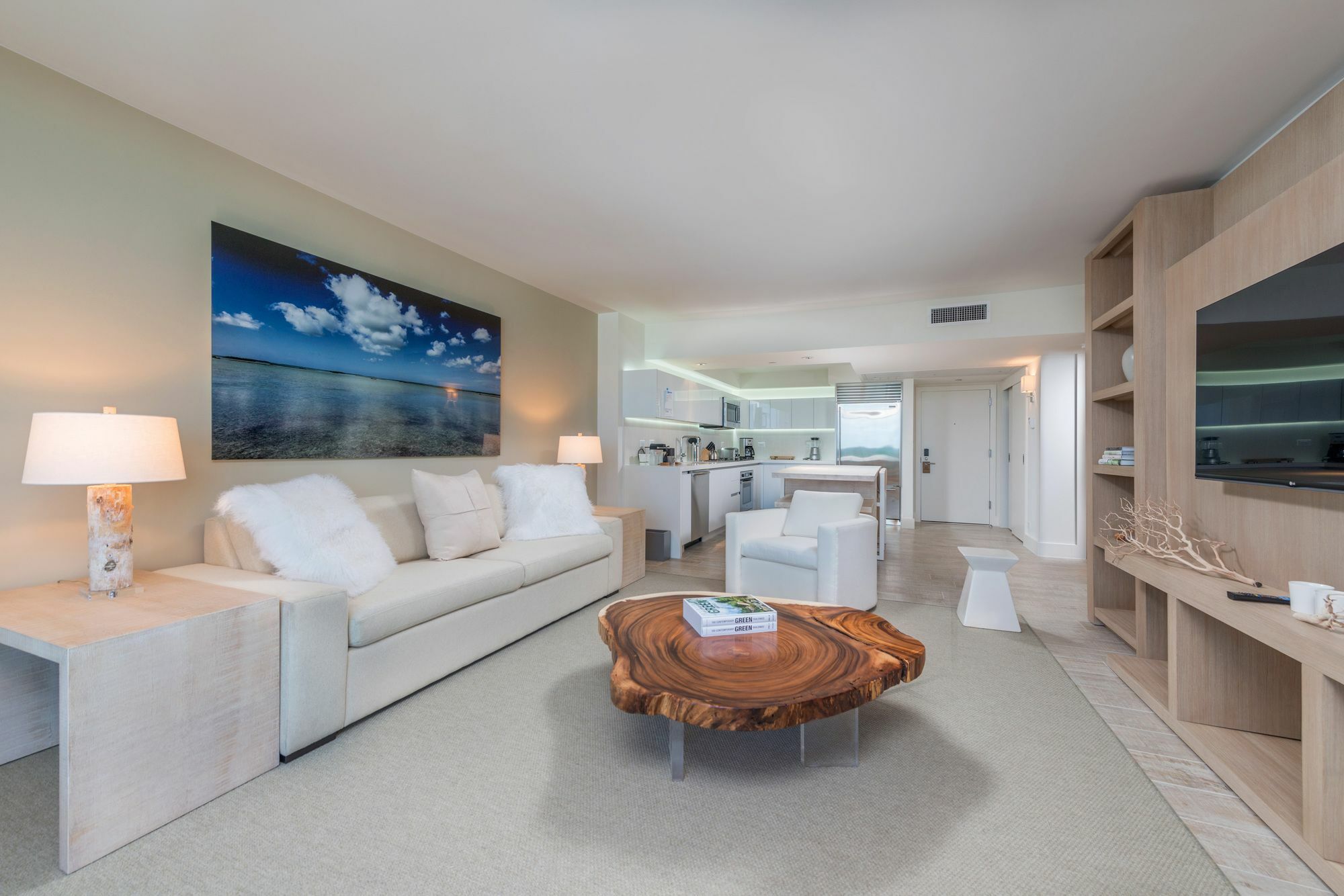 Apartment Private Residences 102 24th St *