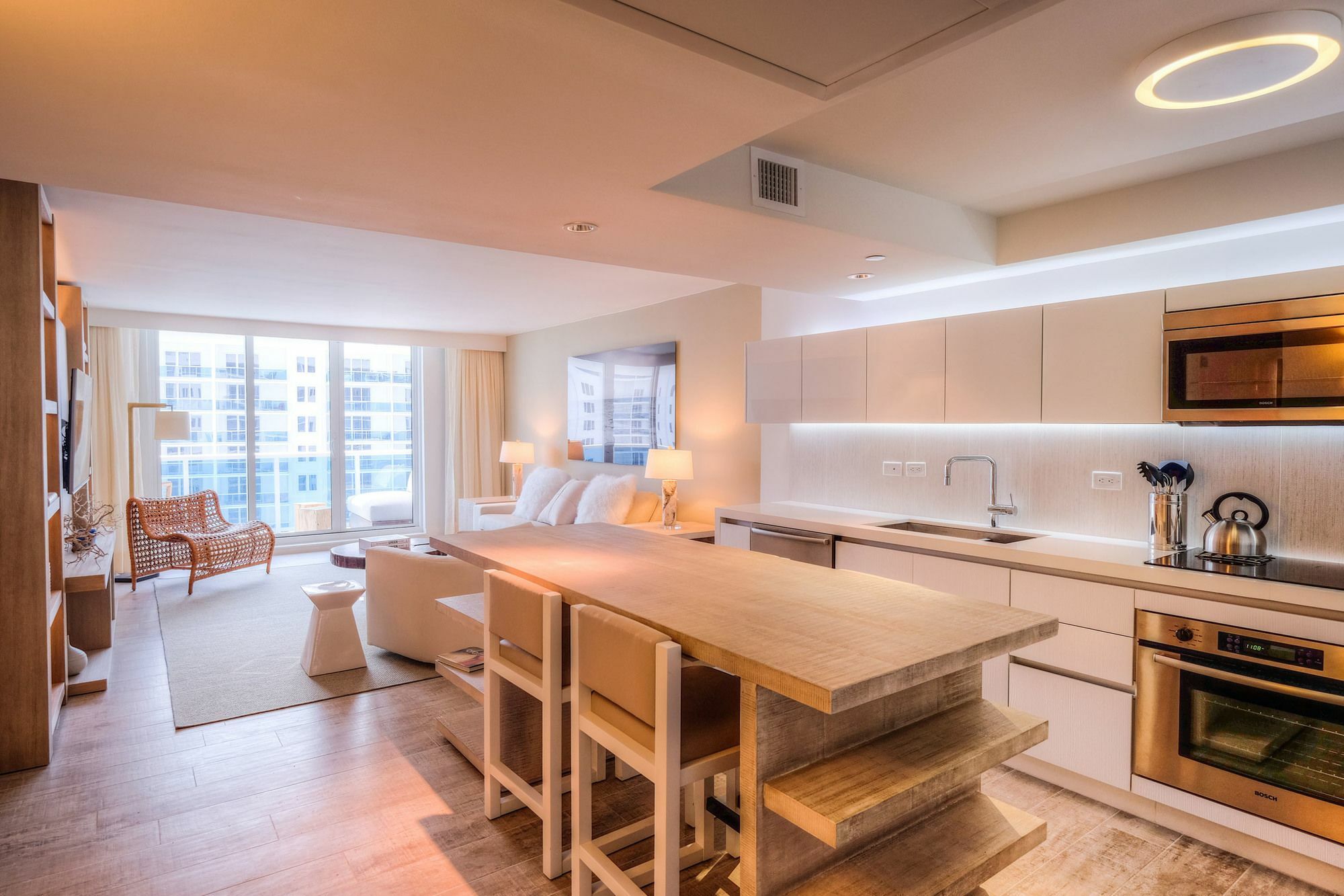 Apartment Private Residences 102 24th St *
