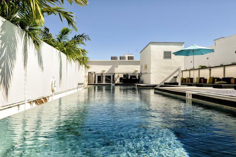 Posh South * Miami Beach