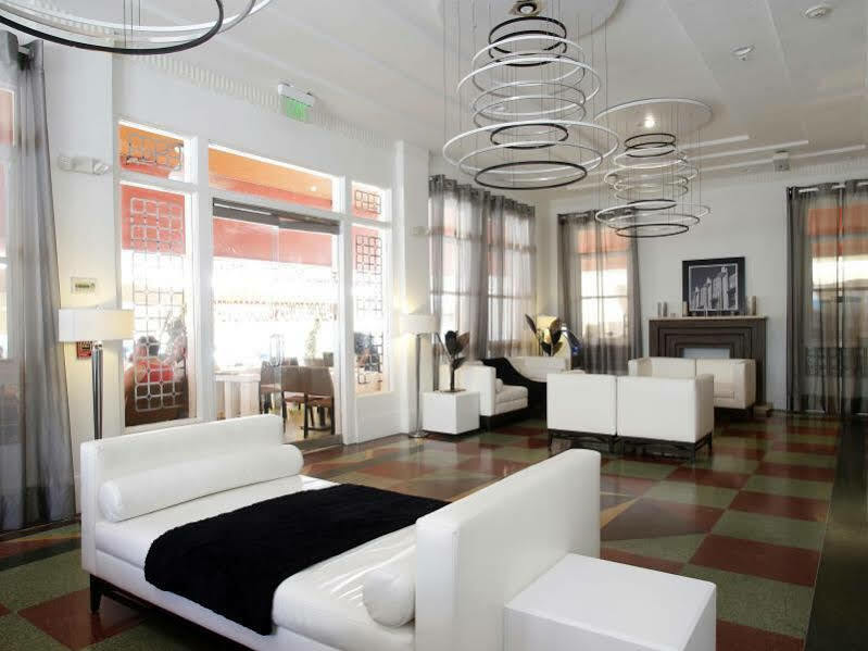 Waldorf Towers South Beach 3* Miami Beach
