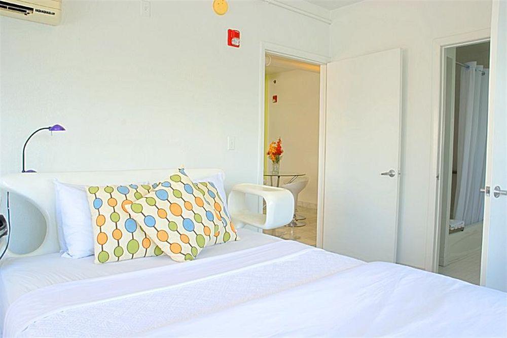Economy hotel Royal South Miami Beach