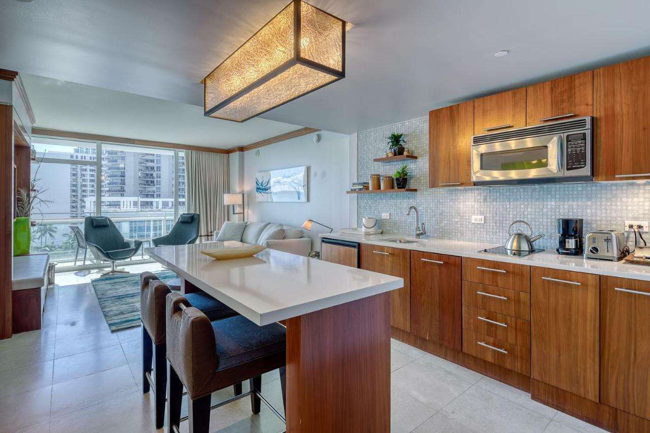 Apartment Carillon Privately Owned Miami Beach