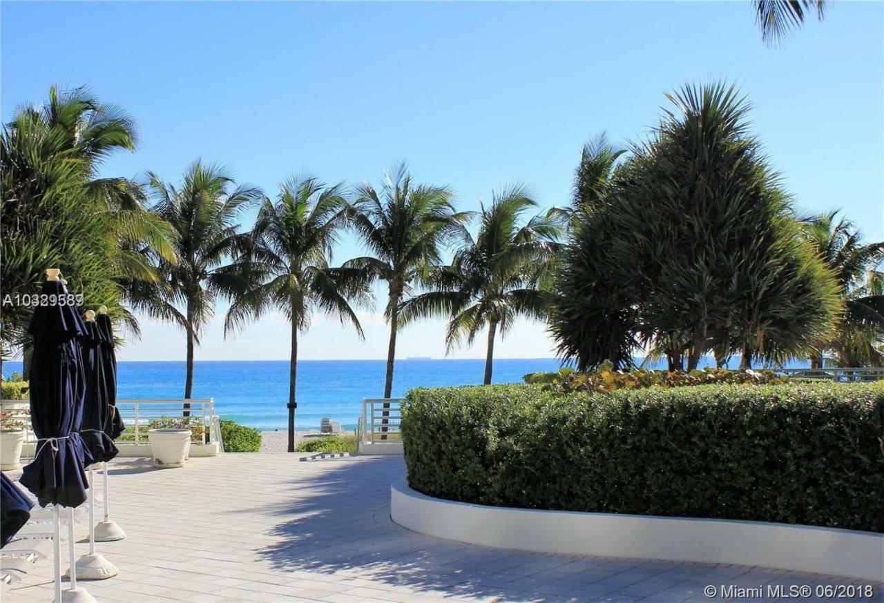 On The Beach For 6 Peoples With Balcony Apartment *