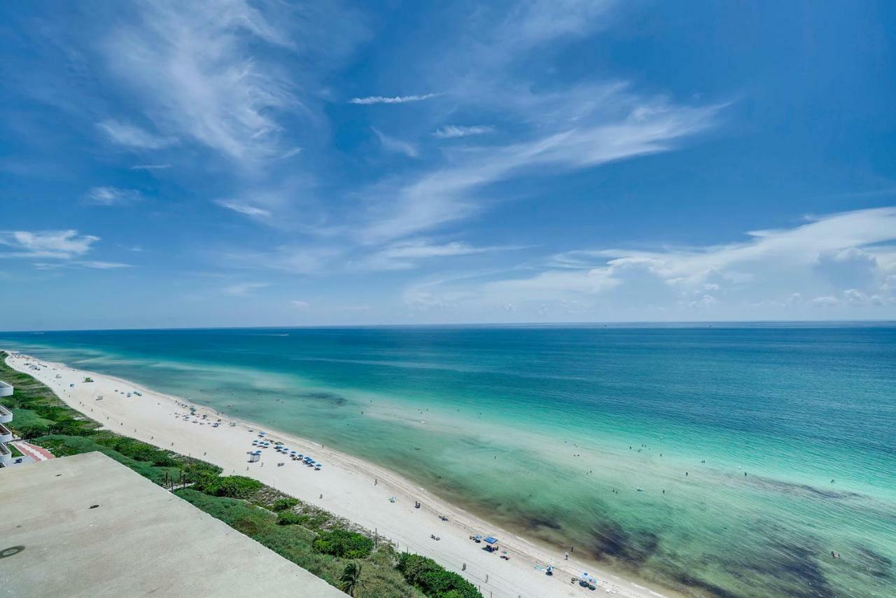 Castle Beach Suites By Vacation Media Aparthotel 2*