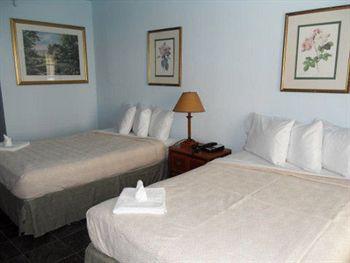 Atlantic Hotel 2*
