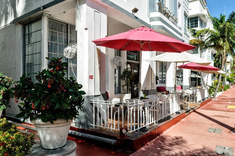 Posh South Miami Beach