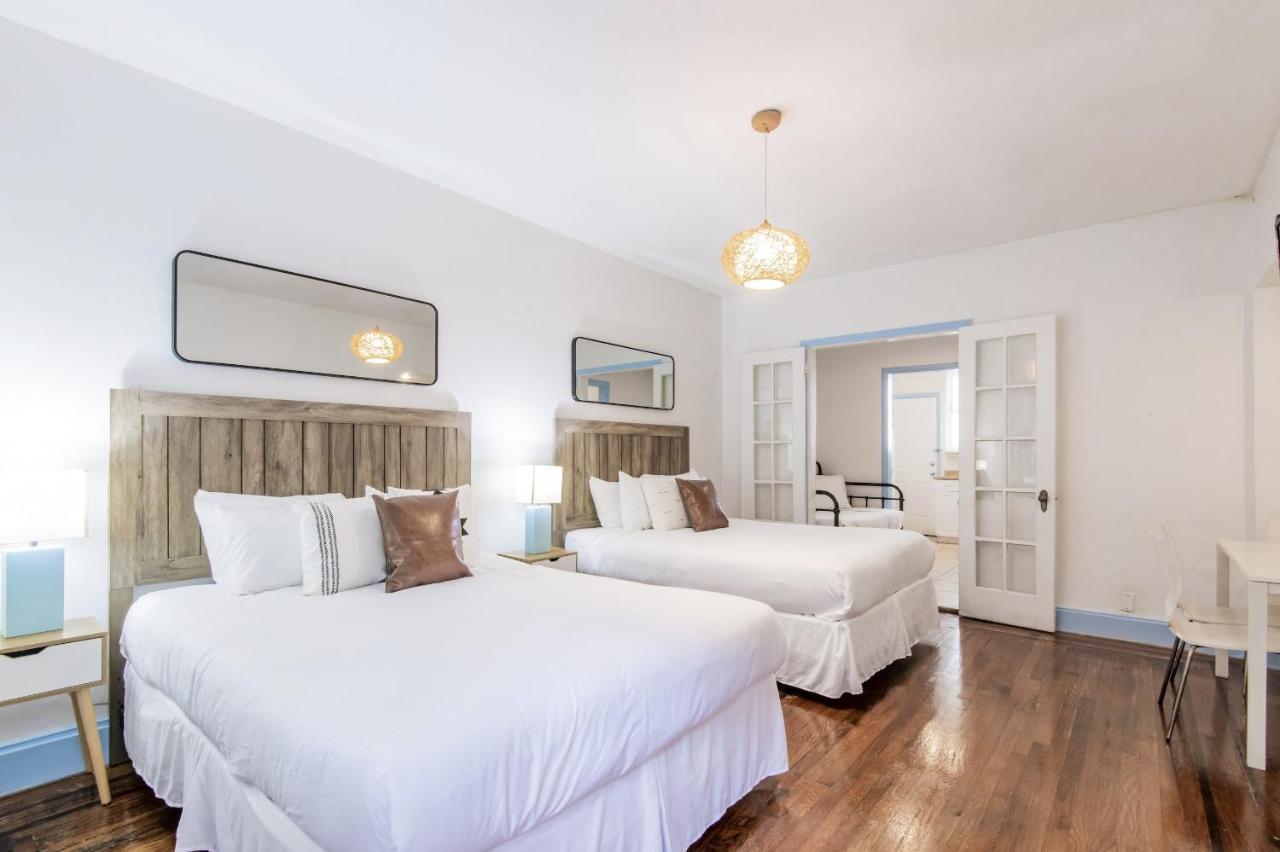 Apartment Paradiso