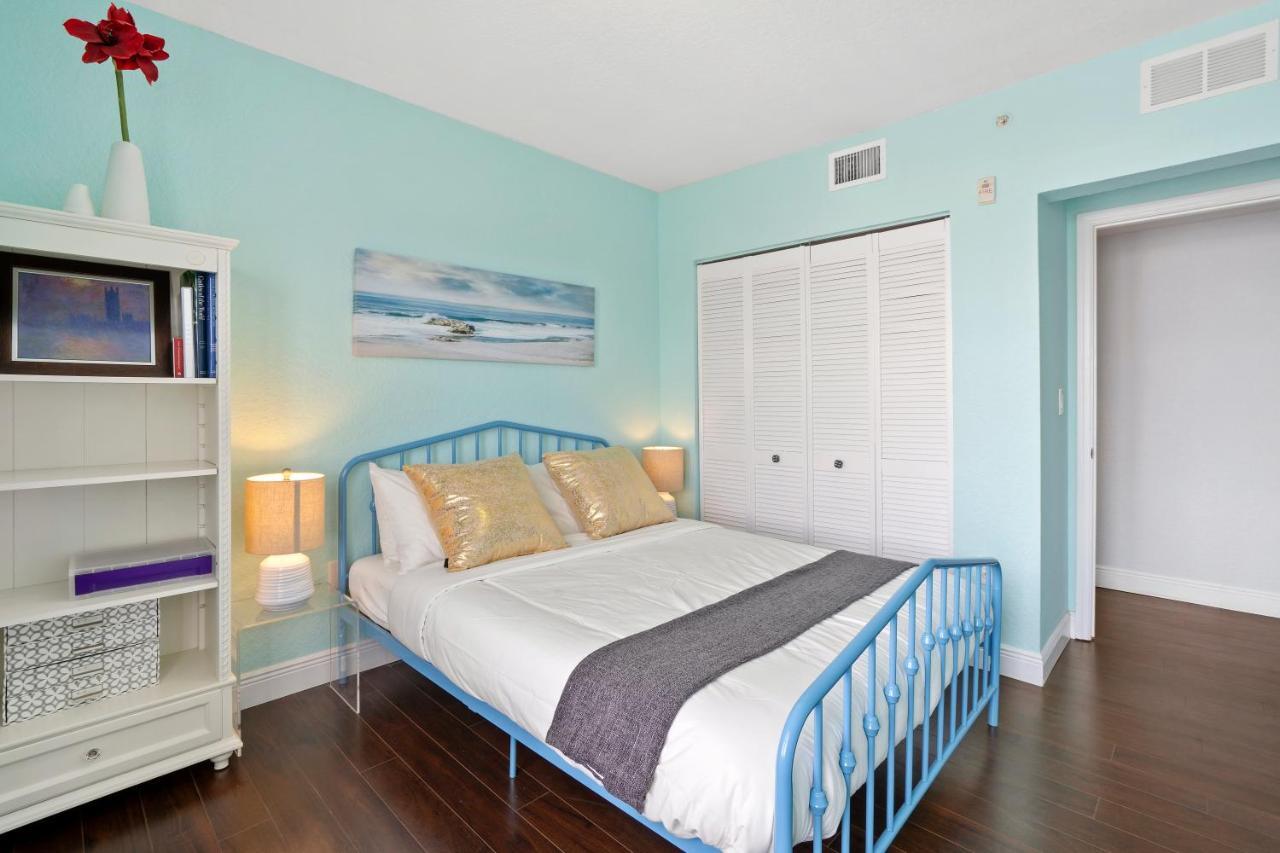 Welworth Units Miami *