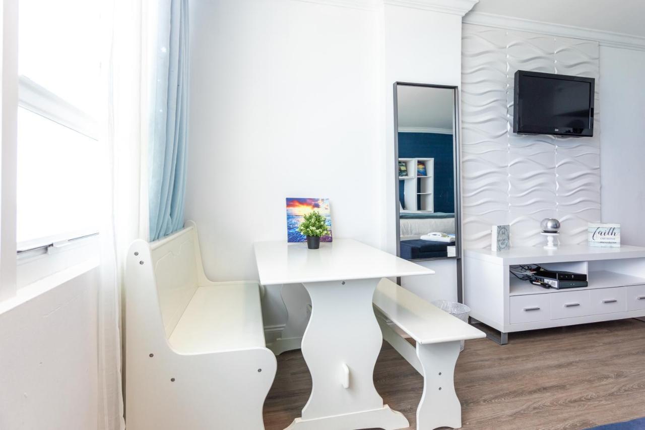 Dilo Aparthotel