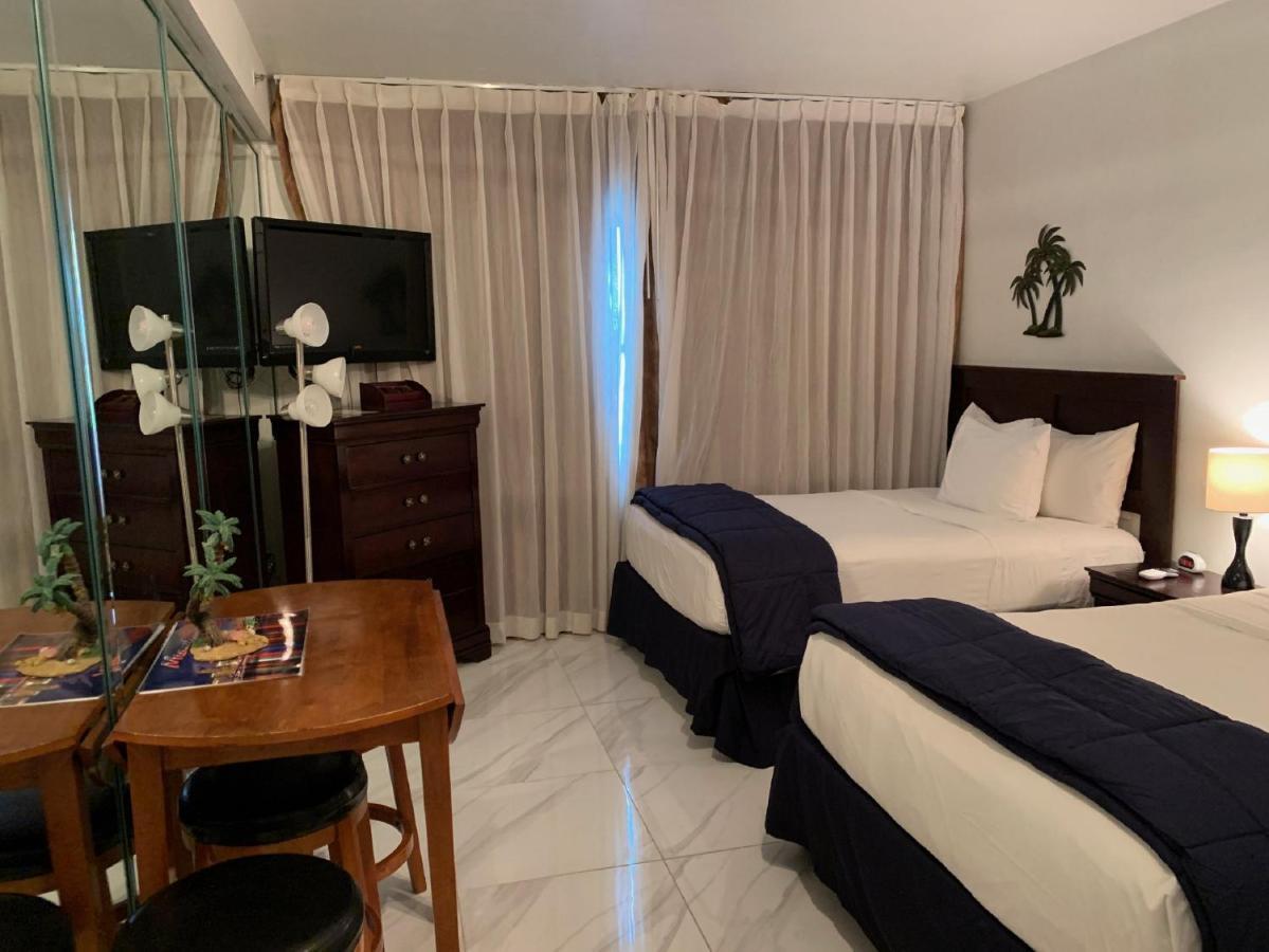 Casablanca Oceanfront With Full Kitchens By Tsbs Private Rentals Miami Beach