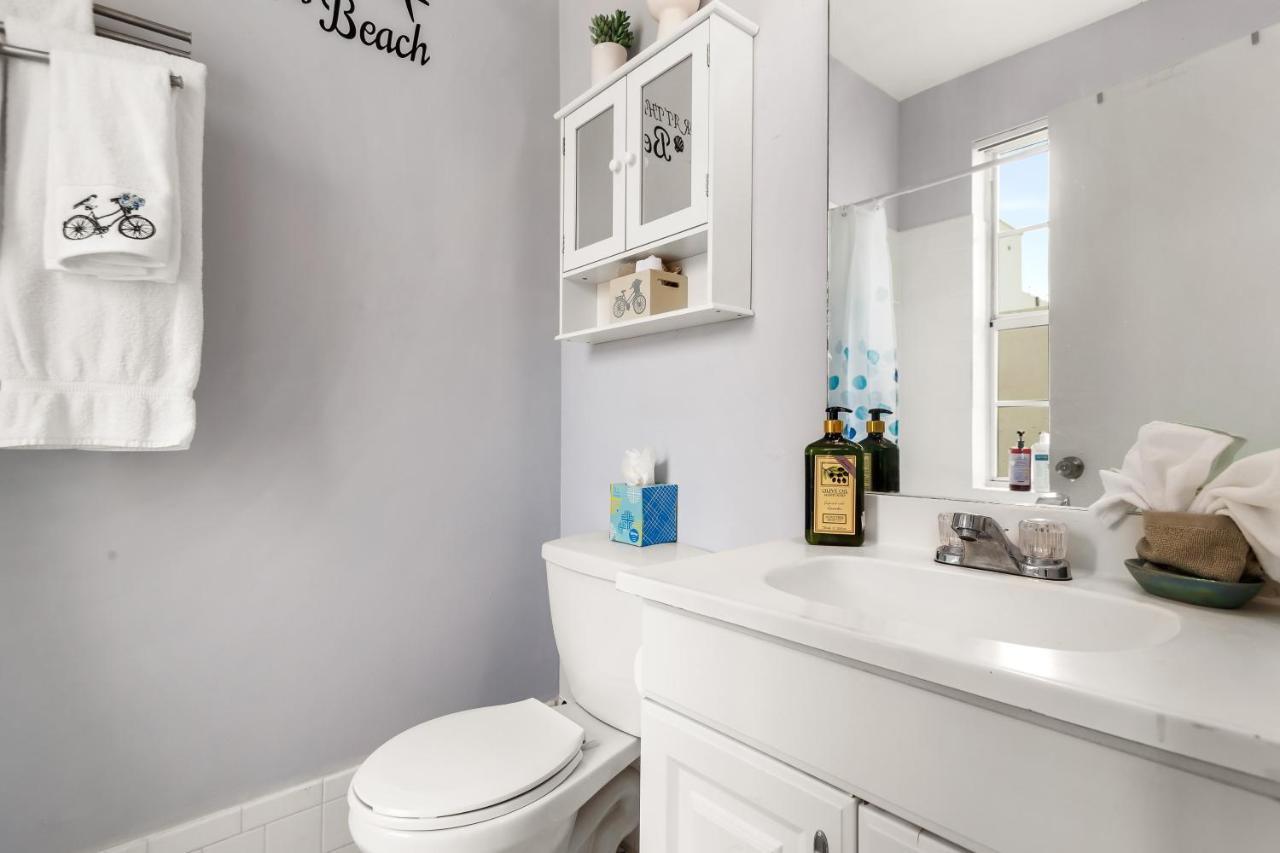 Next The On 7th And Collins Ave Apartment *