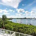 Golden Bay 42