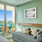 Skyline Studio At Roney Palace - 1429