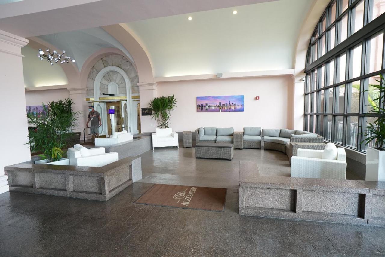 Aparthotel Deluxe By South Florida Vacations Miami Beach