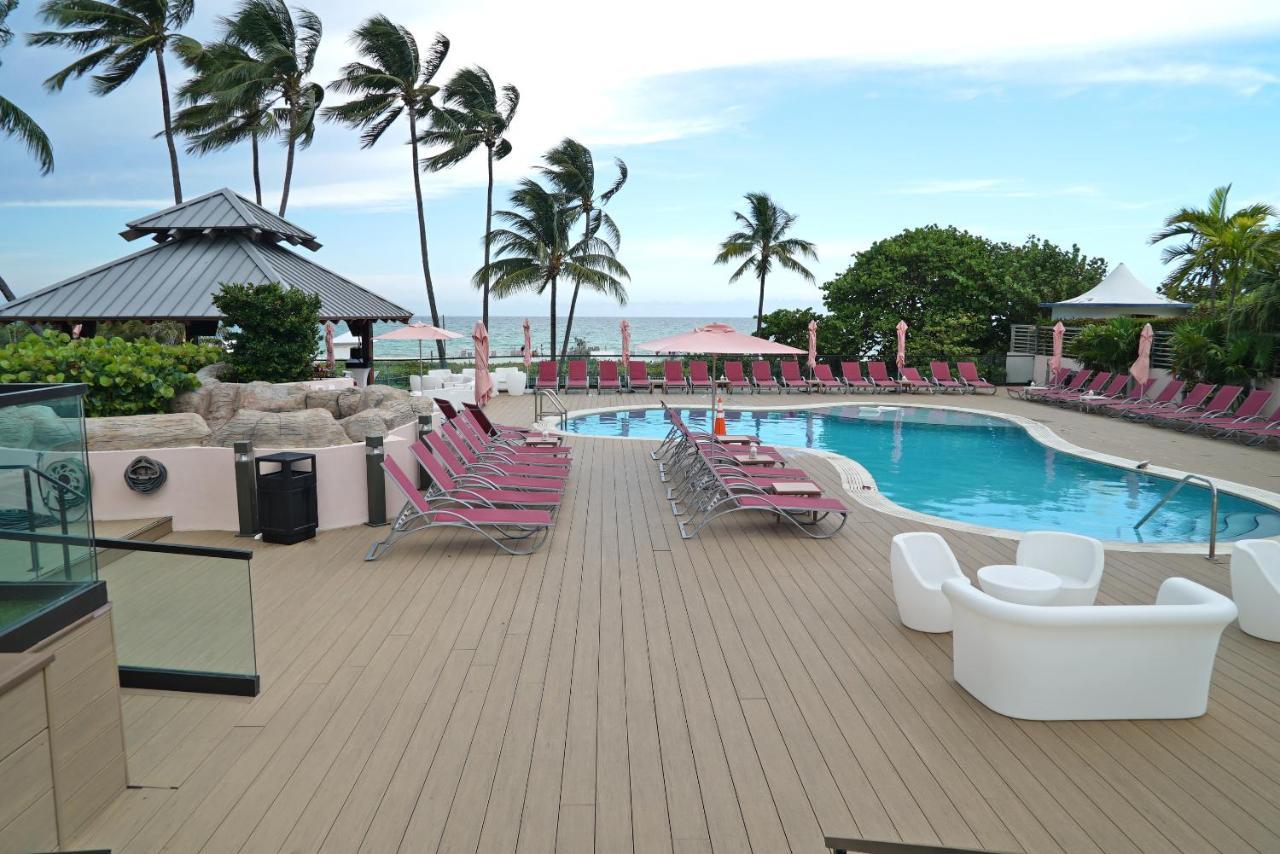 Deluxe By South Florida Vacations *