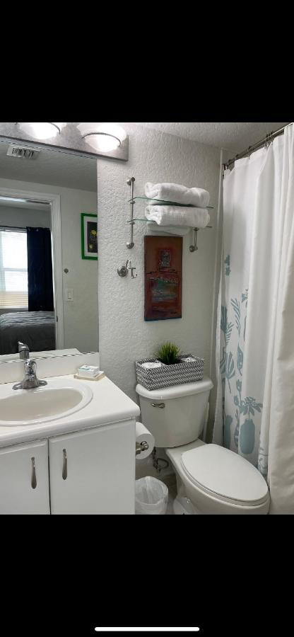 1 Bed Apt. A Block From The