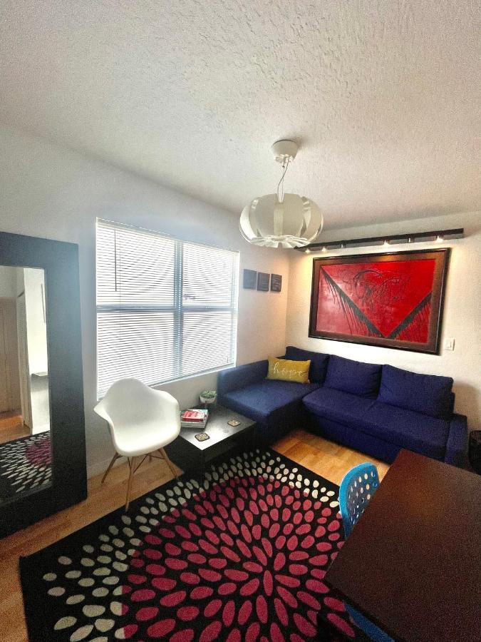 Apartment 1 Bed Apt. A Block From The Miami Beach