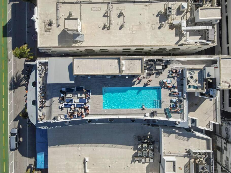 Beautiful On Ocean Dr A207 * Miami Beach