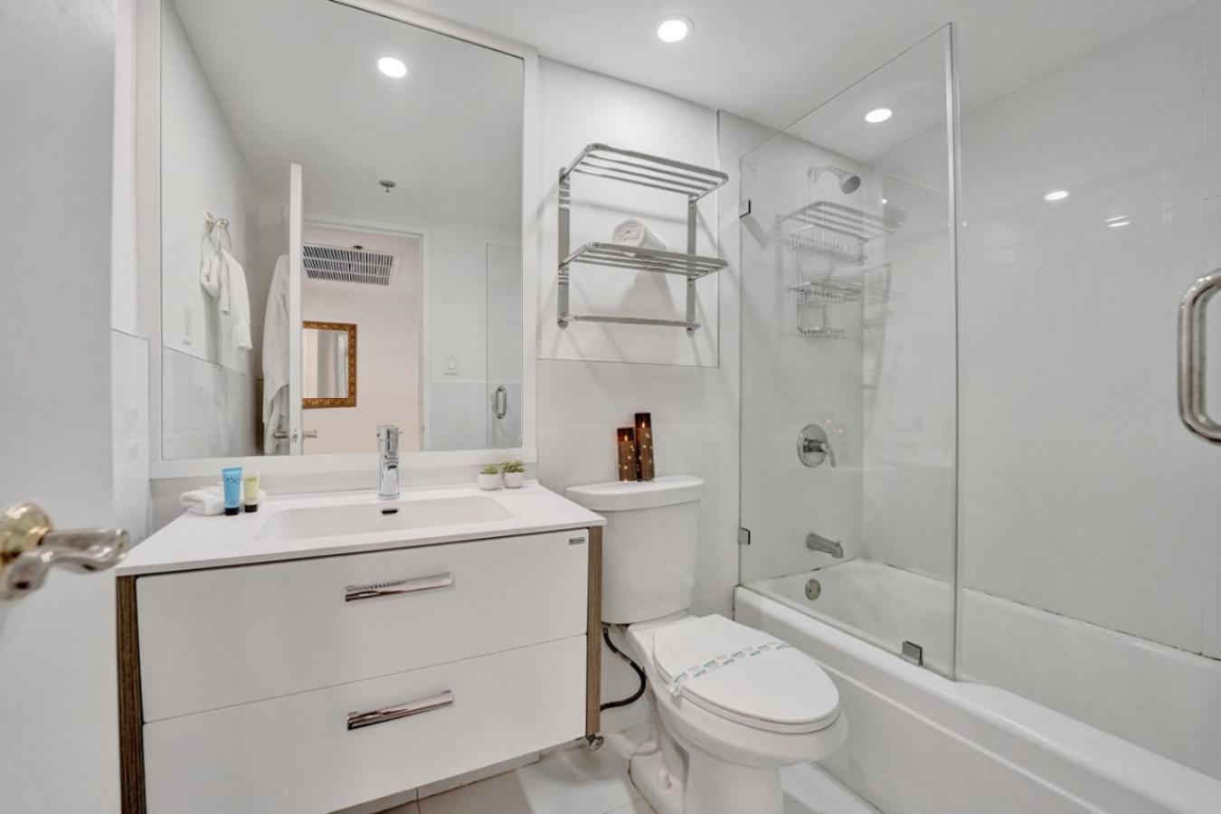 Apartment Ocean View Spacious 2 Bdr Service 609