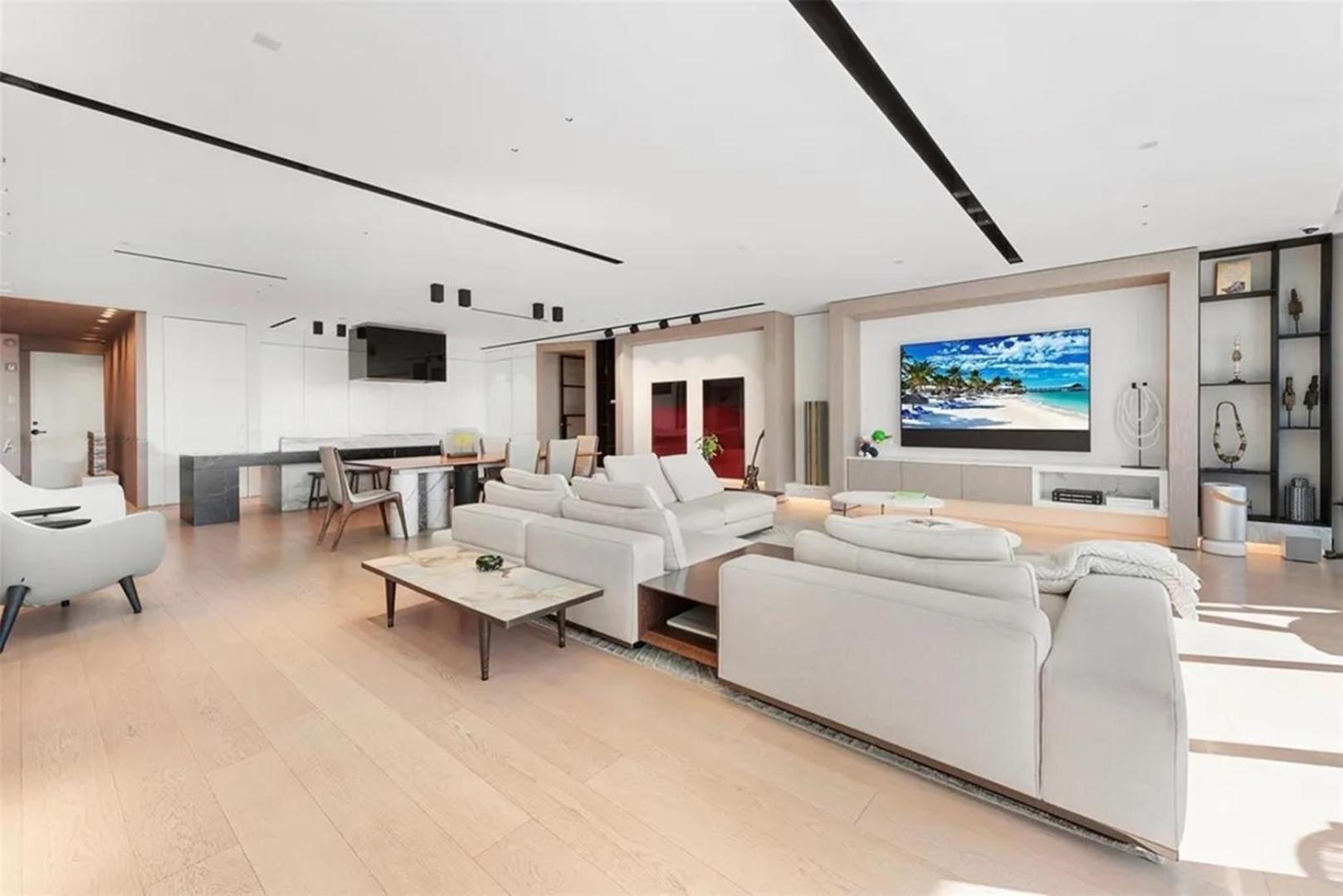 Exquisite Double-unit With Oceanfront Views * Miami Beach